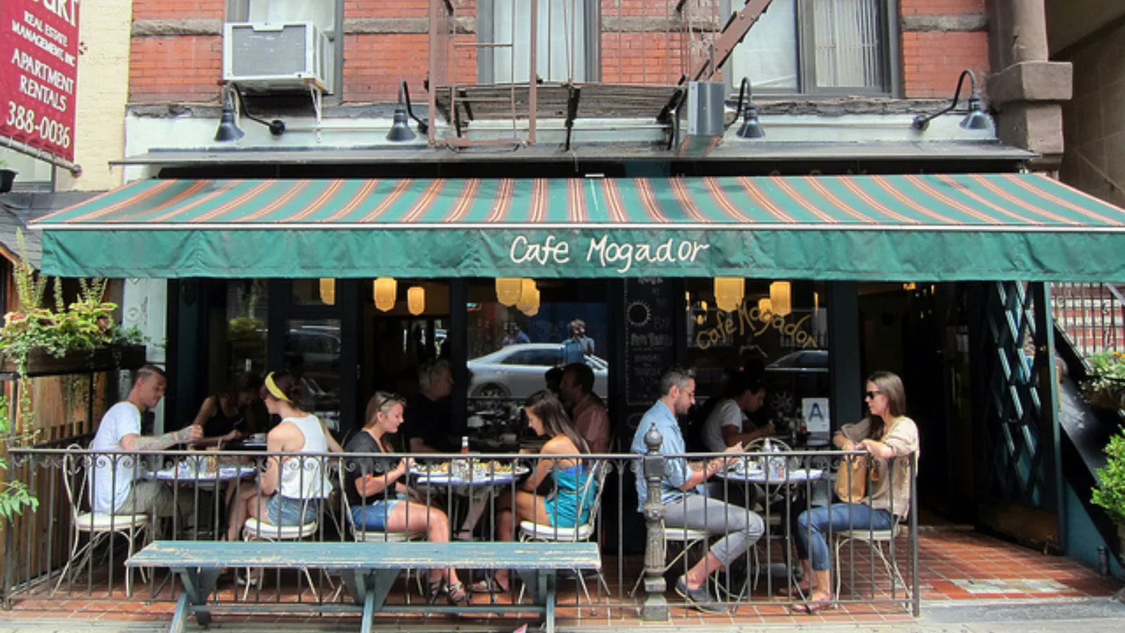 Cafe Modagor